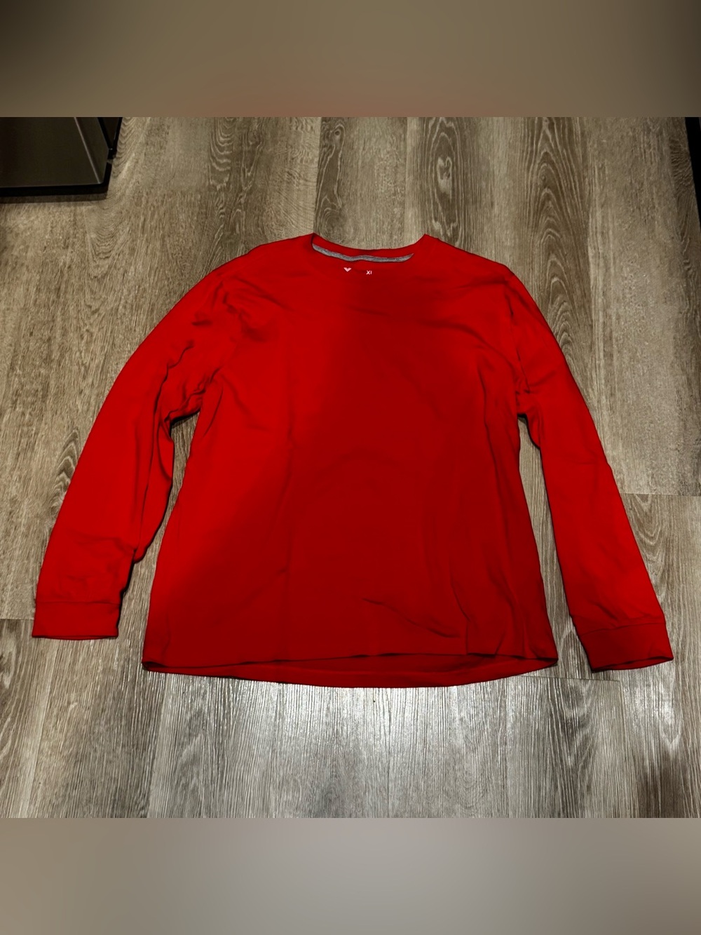 Xersion Men's Bright Red Long Sleeve Crew Shirt